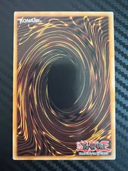 Yugioh Dark Magician (7th artwork) RA04-EN106 Platinum Secret Rare 1st Ed NM - Image 2