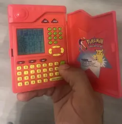VINTAGE Pokemon Pokedex 1998 Tiger Electronics Excellent STILL WORKS - Image 3
