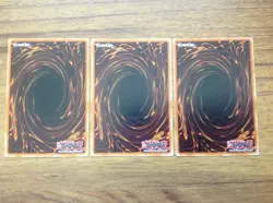 YuGiOh 3 X STINGING SWORDSMAN - PHSW-EN004 1st EDITION. Free Postage - Image 2