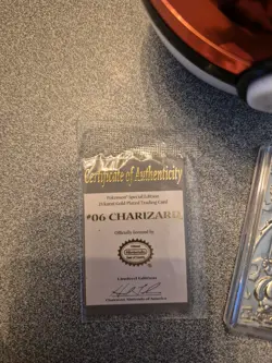 Pokemon Special Edition 23 karat Gold Plated Trading Card / #06 Charizard - Image 2