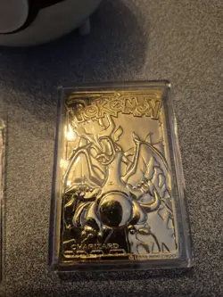 Pokemon Special Edition 23 karat Gold Plated Trading Card / #06 Charizard - Image 4