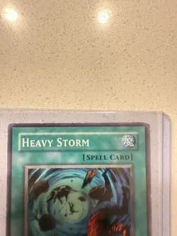 Heavy Storm - SD2-EN019 - Common - Unlimited Edition PL/MP YuGiOh! Starter Deck - Image 2
