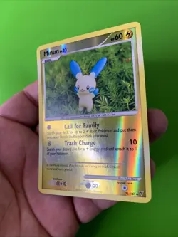 Minun 71/147 Supreme Victors Reverse Holo Pokemon Card MP - Image 4