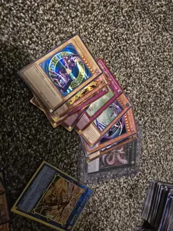READ DESCRIPTION 500+ Yu-Gi-Oh Card Collection - Image 4