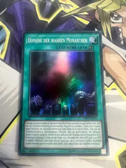 DOMAIN OF THE TRUE MONARCHS SUPER RARE GERMAN OP03-EN010 DE010 LIGHT PLAY YUGIOH - Image 1