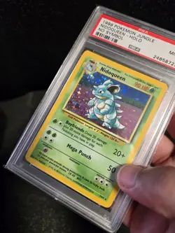 PSA 9 Mint Pokemon 1999 Unlimited Holo Nidoqueen Jungle No Symbol Error #7 Rare! - Image 4
