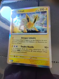 Voltali Brillante Carte Pokemon Jcc Ecarlate & Violet 151 Francais 2023# 135/165 - Image 1