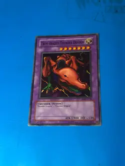 YUGIOH Super Rare Twin-Headed Thunder Dragon MRD-E120 PLAYED - Image 1