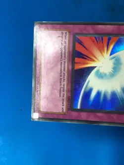 YUGIOH Ultra Rare Mirror Force MRD-E138 PLAYED - Image 4