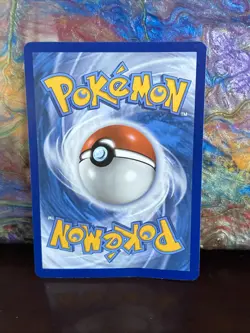 Nickit 047/072 Shining Fates Regular POKEMON TCG CARD - Image 2