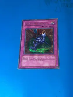YUGIOH Secret Rare Acid Trap Hole SDD-E002 PLAYED - Image 1