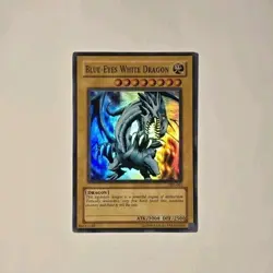 Yugioh Blue-Eyes White Dragon SKE-001 Super Rare LP - Image 1