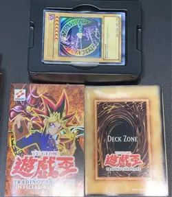 Yugioh Starter Deck Yugi SDY-006 Dark Magician Asian English 2002 - Image 3