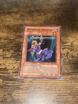 Yugioh TCG - Apprentice Magician- MFC-066 - Unlimited - LP - Rare - Image 1