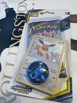 Pokemon SUN & MOON UNBROKEN BONDS Blister Booster EEVEE hologram new - Image 1