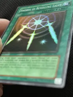 YUGIOH SWORDS OF REVEALING LIGHT LOB-101 SUPER (MP) - Image 4