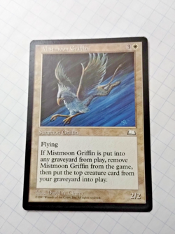 MTG Mistmoon Griffin Weatherlight Regular Uncommon - Some Edge Wear - See Pics - Image 1
