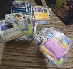 Pokemon TCG Bulk Card Lot -550 Common & Reverse Holo - Image 1