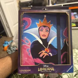 Disney Lorcana Card Book Portfolio Binder Evil Queen LoreBook - Image 1