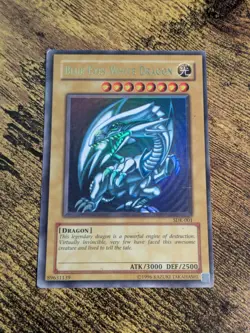 Yugioh Blue-Eyes White Dragon SDK-001 Ultra Rare Unlimited - Image 1
