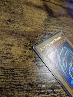 Yugioh Blue-Eyes White Dragon SDK-001 Ultra Rare Unlimited - Image 2