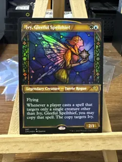 MTG *Ivy, Gleeful Spellthief Showcase Textured Foil X1* (NM) Dominaria United - Image 1