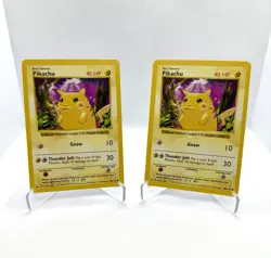 Base Set Red Cheeks Pikachu Shadowless Lot Of 2 Pokemon Cards 58/102 - Image 1