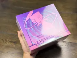Pokemon TCG Sword & Shield - Fusion Strike ETB Elite Trainer Box New ✅ Sealed - Image 1