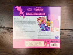 Pokemon TCG Sword & Shield - Fusion Strike ETB Elite Trainer Box New ✅ Sealed - Image 3