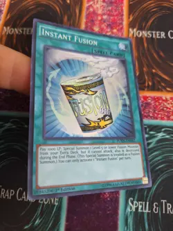 Yugioh Instant Fusion FUEN-EN042 Super Rare 1st Edition Near Mint - Image 2