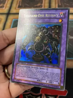 1996 Yugioh Thousand-Eyes Restrict Ultra Rare 1st Edition PSV-084 Holo - Image 2