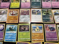 Mystery Pack Pokemon: 1 Reverse Holo Card-Bonus code cards and energy cards - Image 1