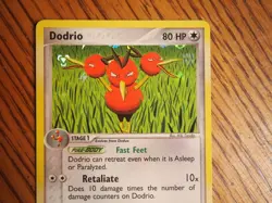 Pokemon 2004 Pokemon Ex Hidden Legends Dodrio foil card, mint condition - Image 2