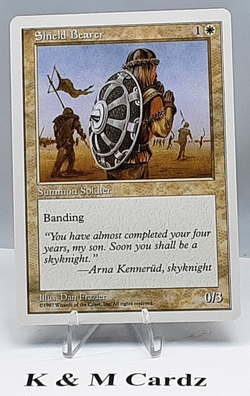 MTG - 5th Edition - Shield Bearer - Common - Near Mint - Image 1