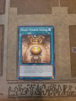 YUGIOH MOON MIRROR SHIELD SDCL-EN030 COMMON 1ST ED NM - Image 1