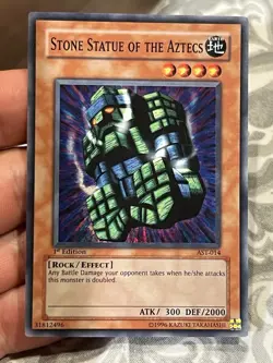 Stone Statue of the Aztecs Super Holo Rare 1st Edition #AST-014 Yugioh TCG - Image 1
