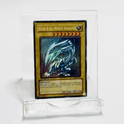 Yugioh Blue Eyes White Dragon SDK-E001 1st Edition Ultra Rare Trading Card - Image 1
