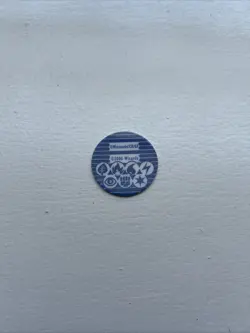 Pokemon Meowth Coin TCG Coin 2000 Holo Wizards Of The Coast WOTC Holographic - Image 2