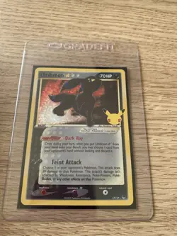 Umbreon Gold Star 17/17 Celebrations Classic Collection Pokemon Card - Image 1