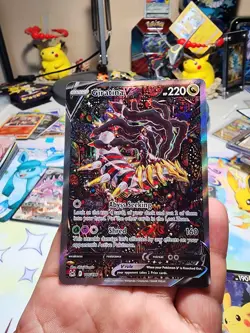 Giratina V Alt Art 186/196 Pokemon TCG Lost Origin SWSH English Near Mint - Image 2