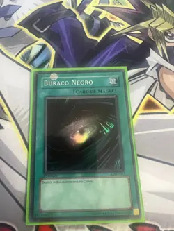 DARK HOLE PORTUGUESE 1ST SUPER RARE LOB-052 LDB-P052 LIGHT PLAY YUGIOH - Image 1