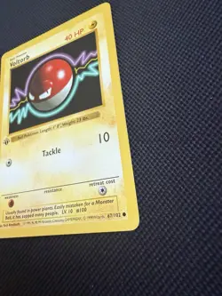 Pokemon Voltorb 67/102 1st Edition Shadowless Base Set Card Unplayed Near Mint - Image 2