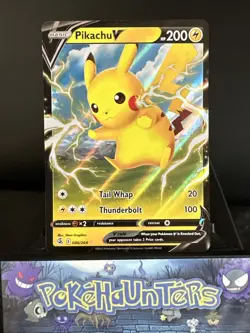 Pokemon Card Pikachu V 086/264 Fusion Strike Half Art Rare NM - Image 1