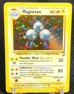 Magneton 9/130 Base Set 2 Unlimited Holo Rare 2000 WOTC Pokemon TCG Card NM - Image 1