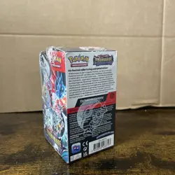 Pokemon TCG: Twilight Masquerade Sealed Half Booster Box (18 Packs) (GERMAN) - Image 3