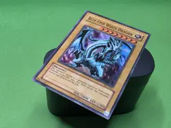 Blue-Eyes White Dragon SKE-001 Starter Deck: Kaiba Evolution Unlimited|Unlimited - Image 3