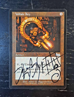 MtG Magic Black Signed Rare Voltaic Key Urza's Saga H. G. Higgenbotham VHTF - Image 1