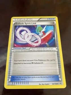 Gallade Spirit Link 83/108 Roaring Skies Regular POKEMON TCG CARD - Image 1
