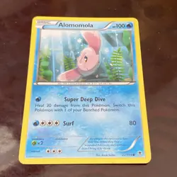 Alomomola 22/119 Phantom Forces Common Pokemon TCG REGULAR FINISH CARD - Image 1