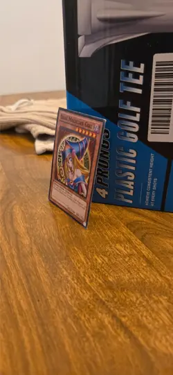 Dark Magician Girl Yu gi oh card, 1996 edition, excellent condition, rare print - Image 4